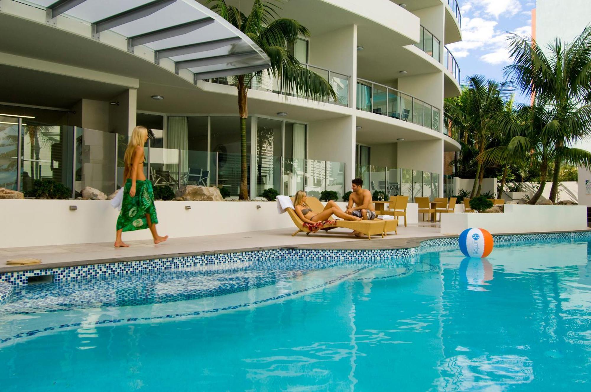 Rumba Beach Resort Caloundra Buitenkant foto The pool at the W South Beach